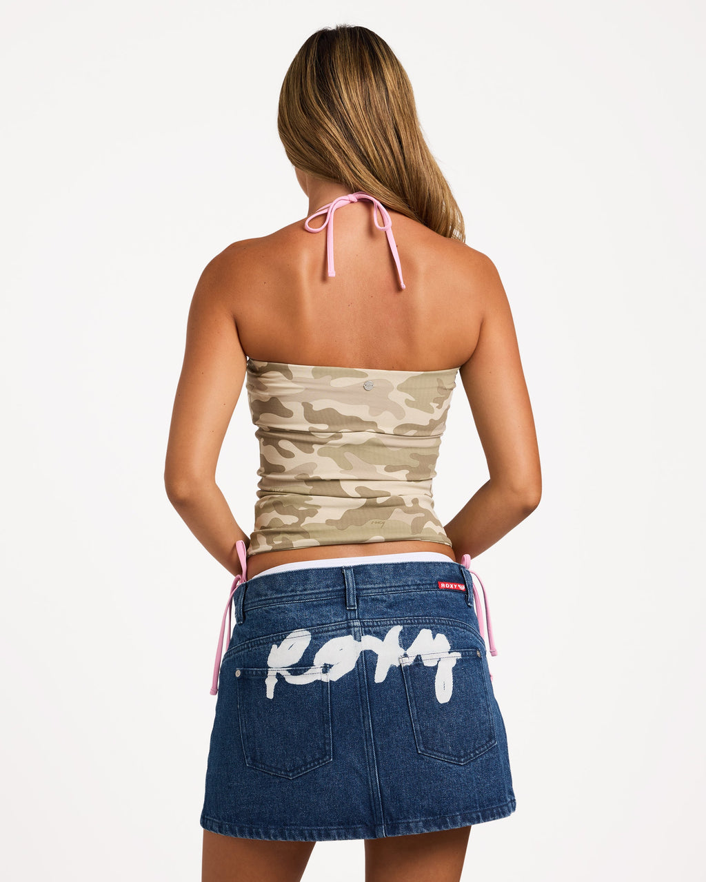 urjkt03207_roxy_dkg_bck1