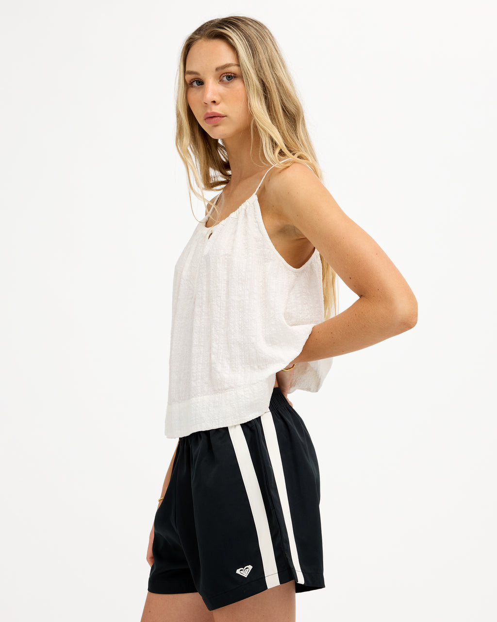 urjns03115_roxy_blk_sd1