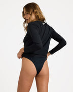 urjwr03291_roxy_kvj0_bck1
