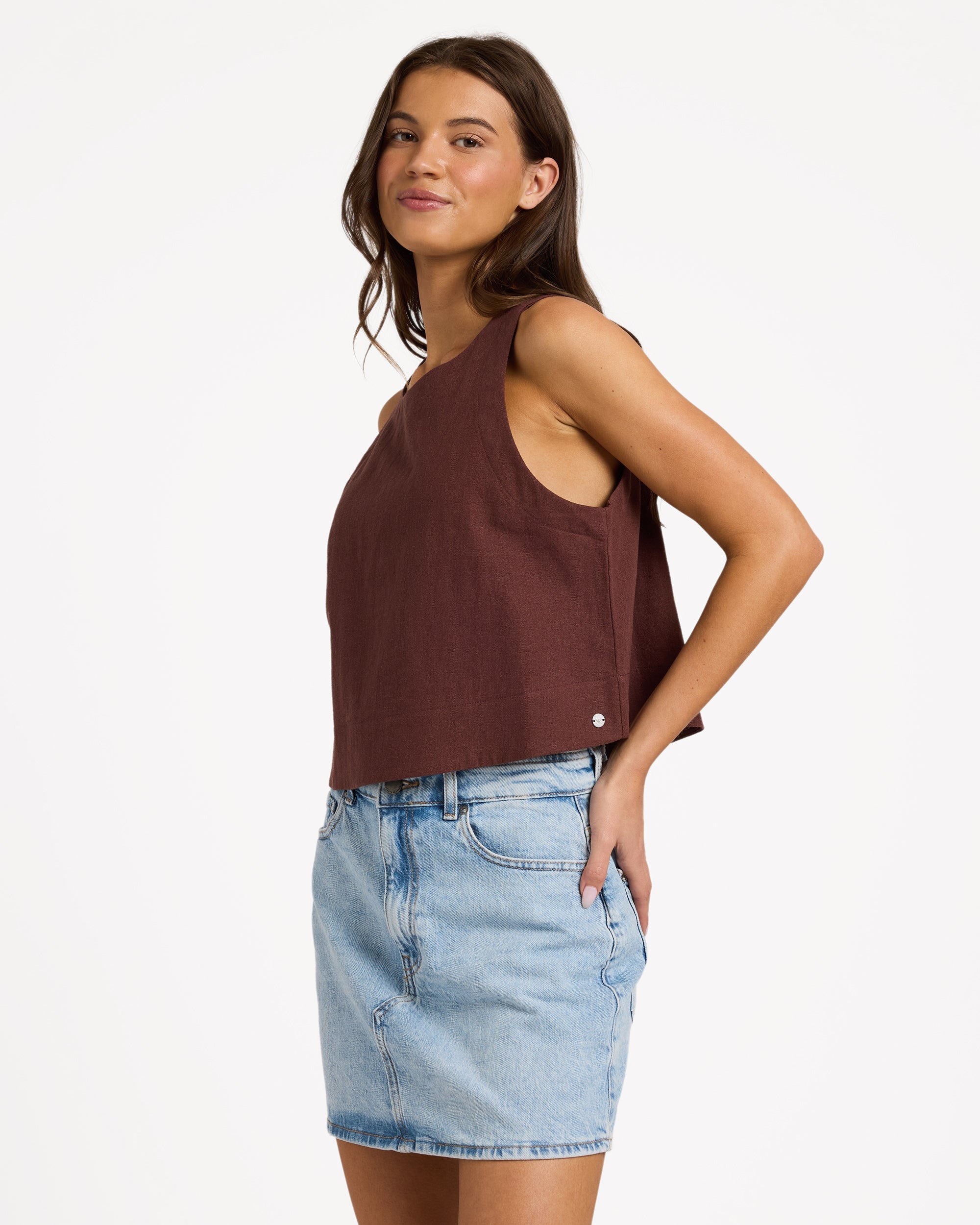 urjwt03149_roxy_jva_sd1