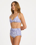 urjx303118_roxy_l_sd1