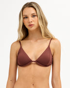 urjx303257_roxy_jva_frt3