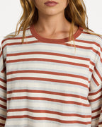 urjzt03989_roxy_cnn0_dtl1