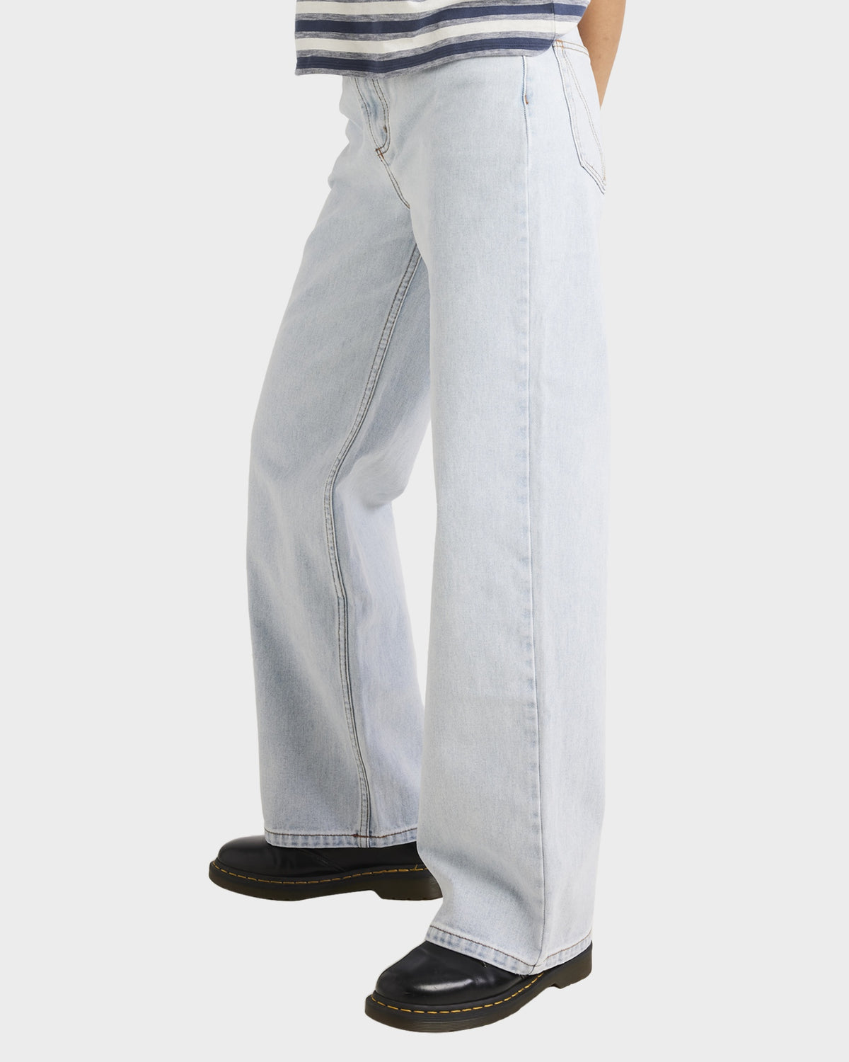 Womens Encore Denim Jeans