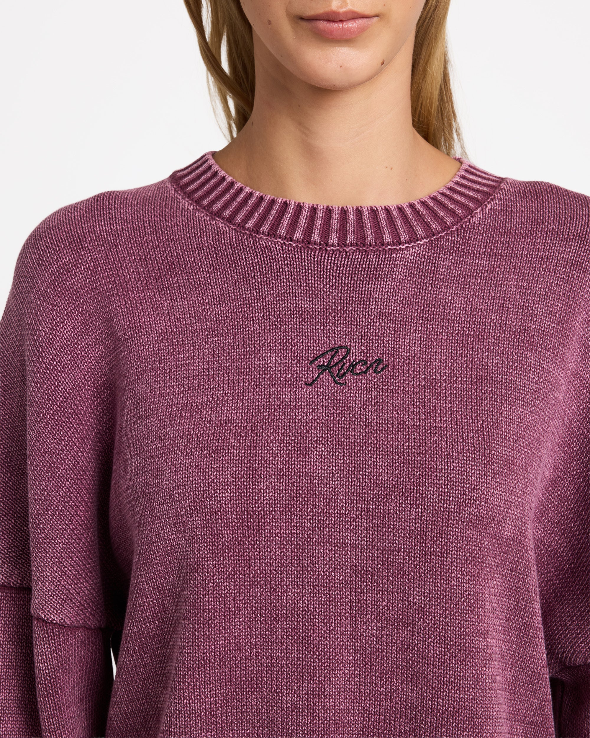 Womens Ivy Crew Neck