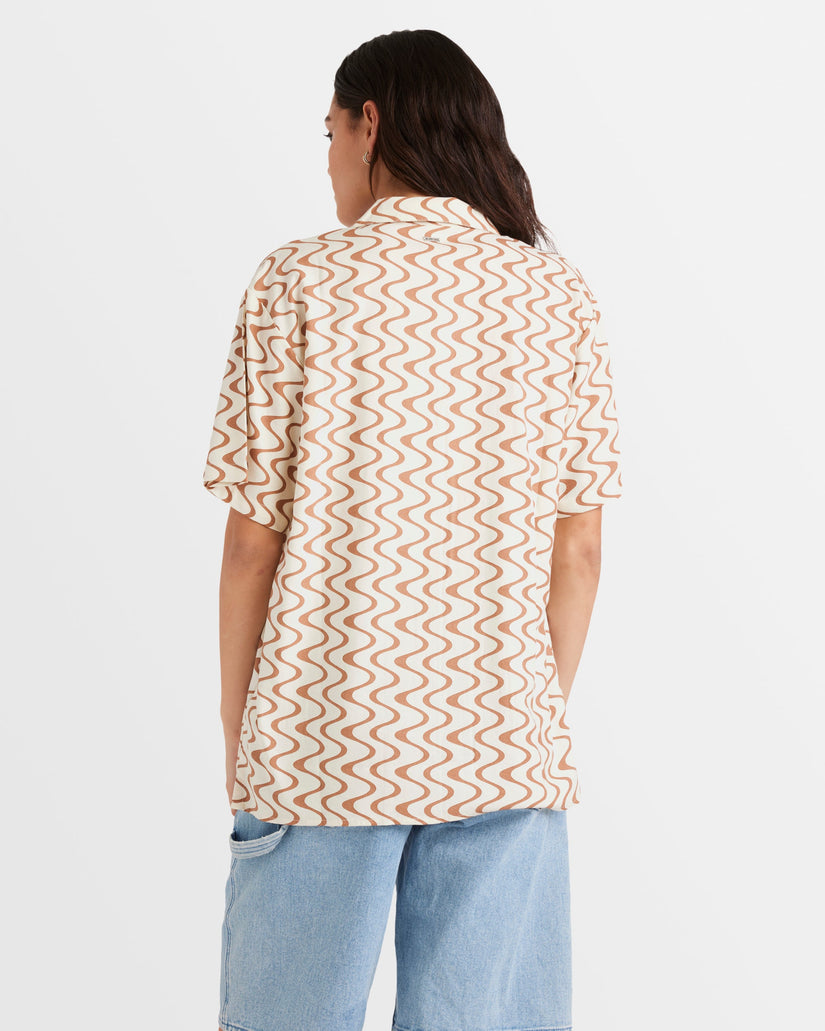 Womens Mod Waves Short Sleeve Shirt