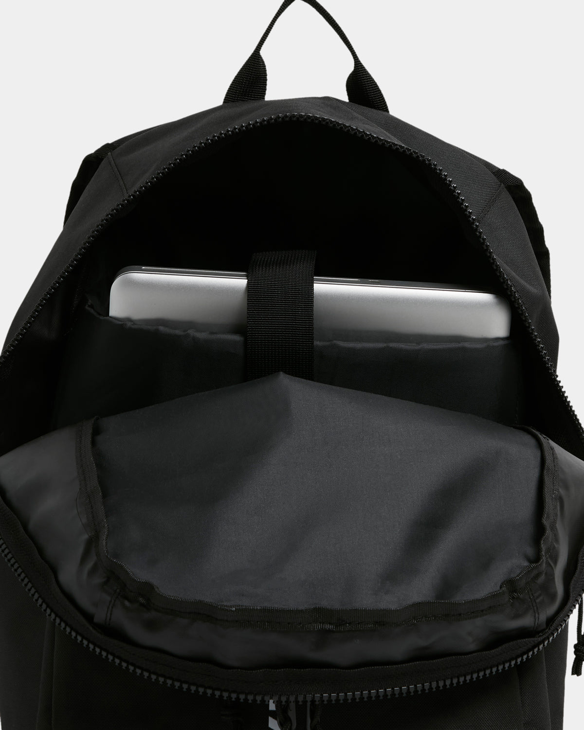 uvybp00103_rvca_blk_dtl2