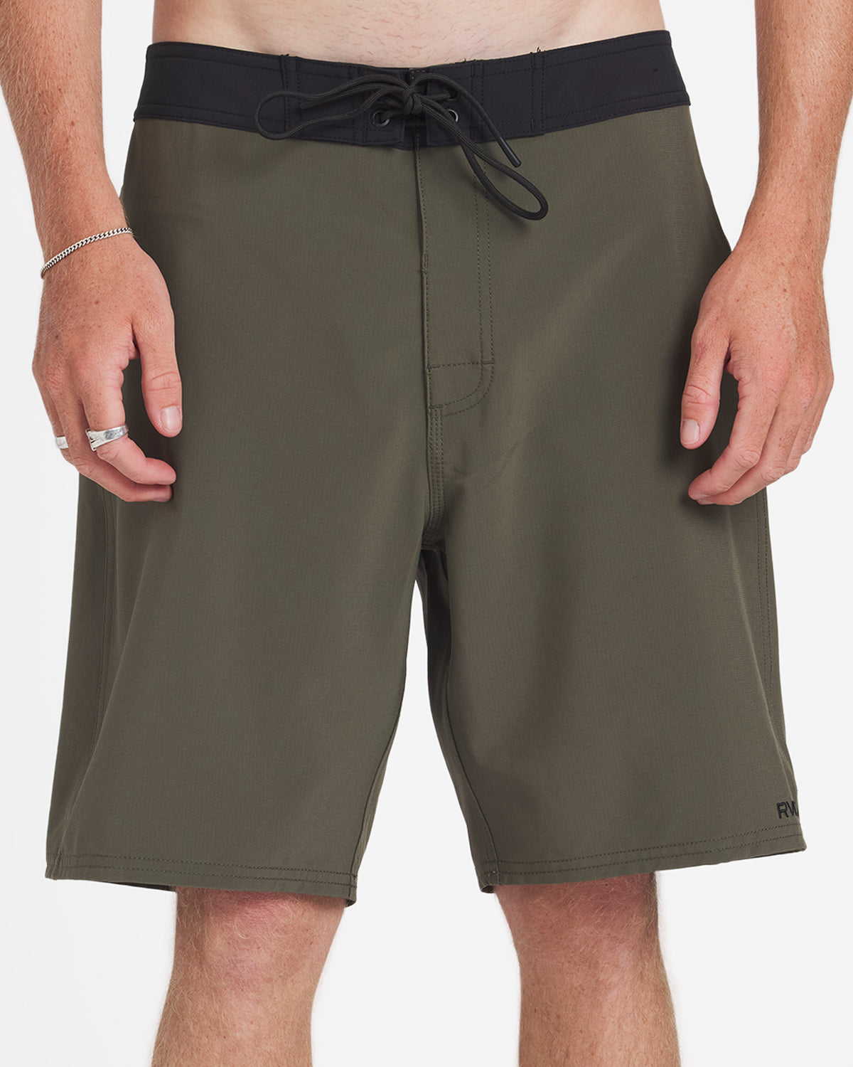 uvybs00146_rvca_fat_frt6