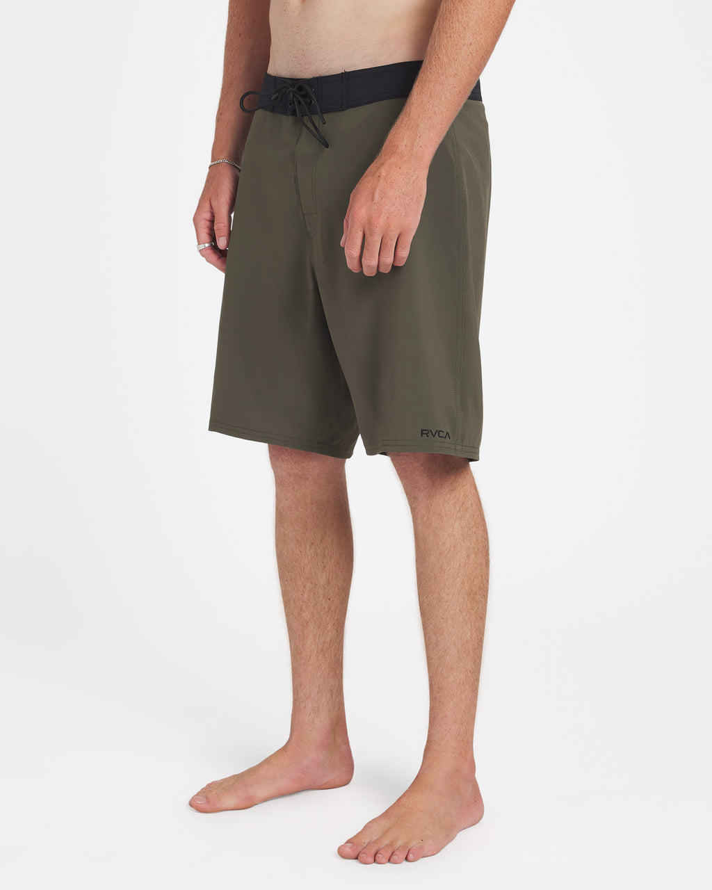 uvybs00146_rvca_fat_sd1