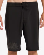 uvybs00160_rvca_blk_frt6