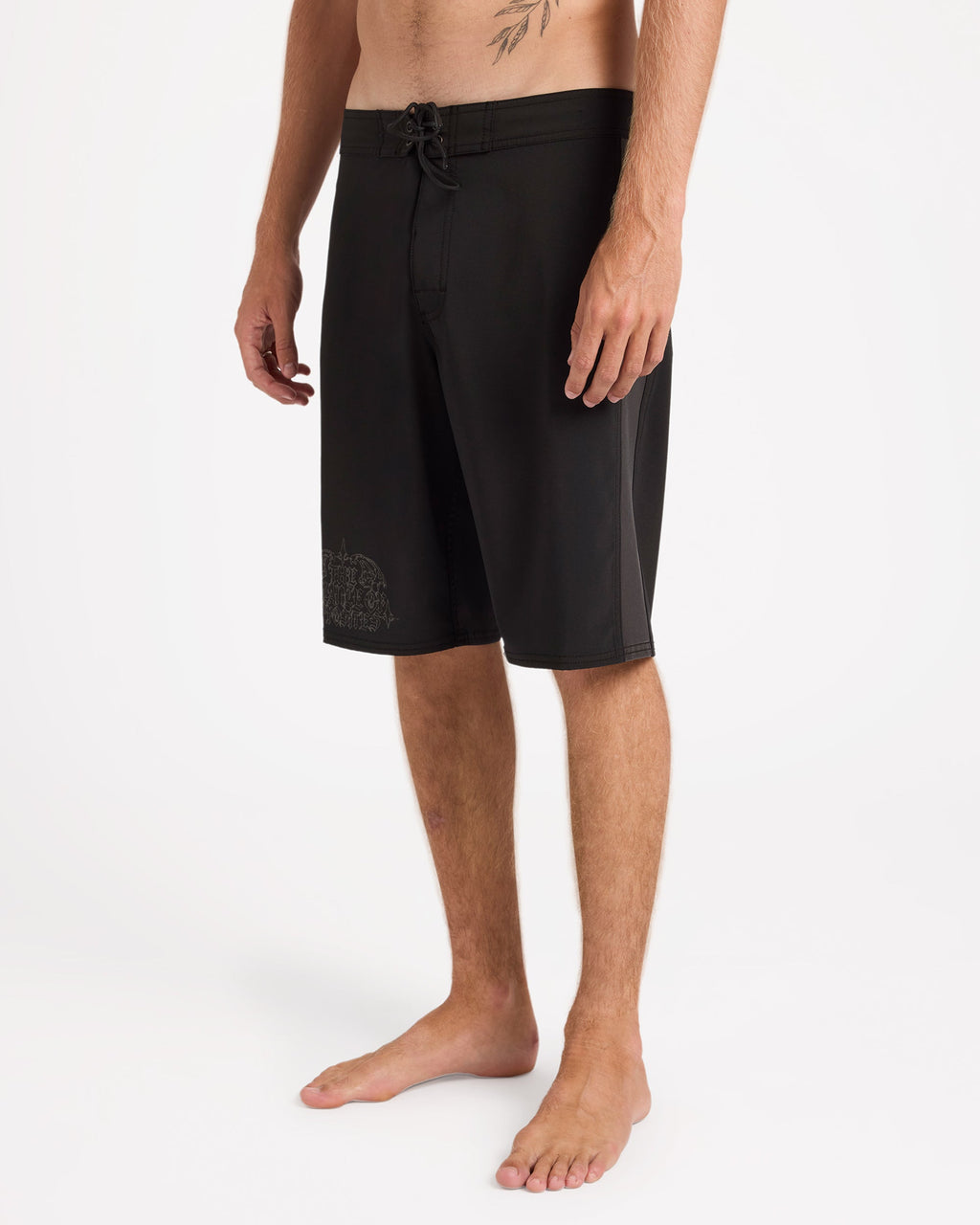 uvybs00160_rvca_blk_sd1