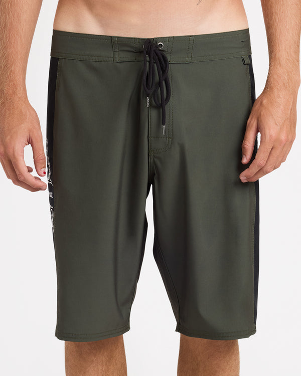 SYMMETRY BOARDSHORT