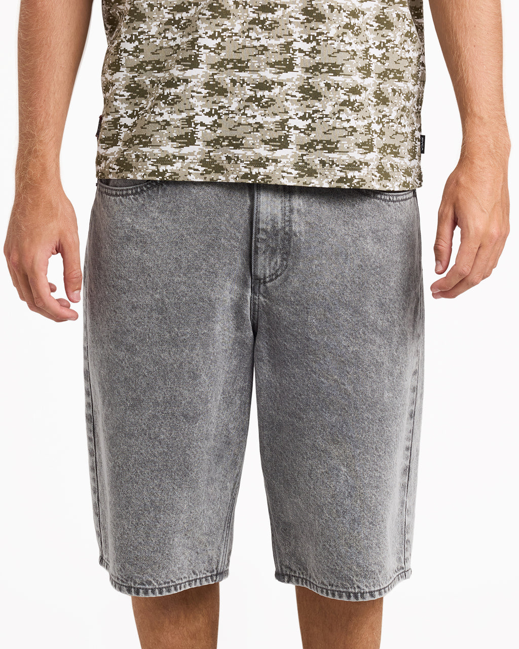 DAYSHIFT BAGGY DENIM SHORTS