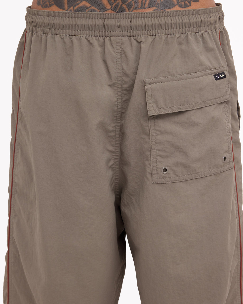 MOMENTUM BOARDSHORT 24