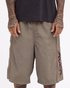 MOMENTUM BOARDSHORT 24