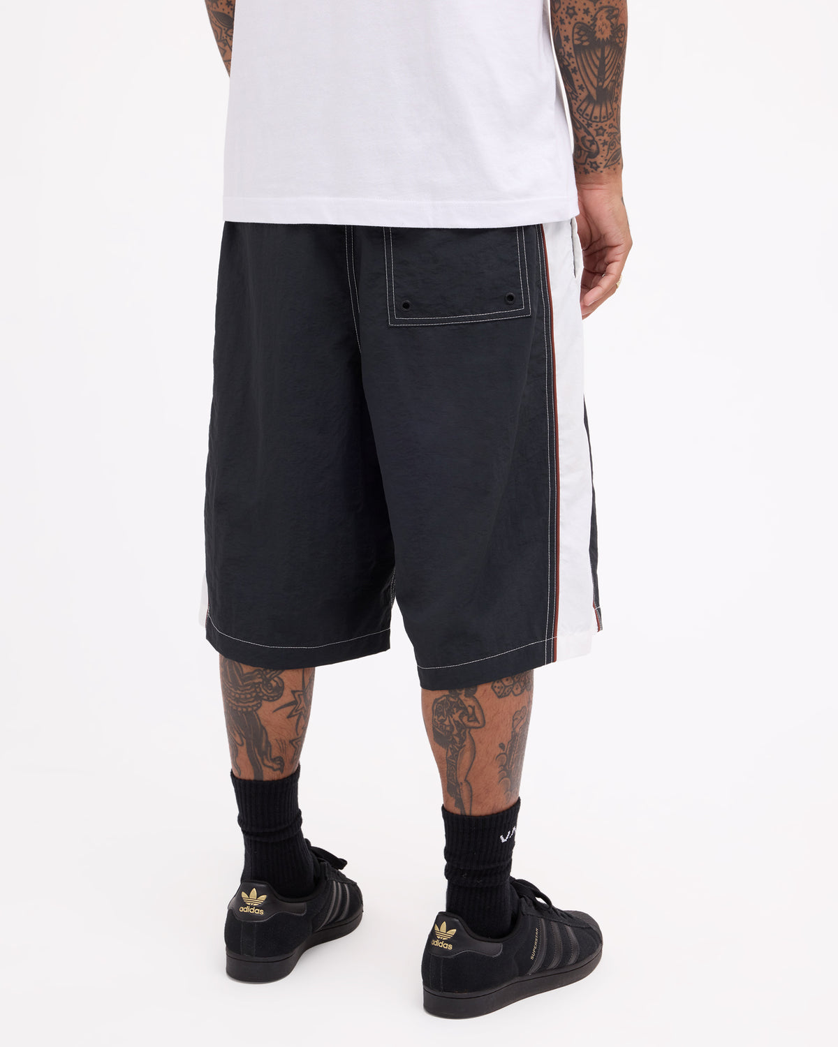 MOMENTUM BOARDSHORT 24