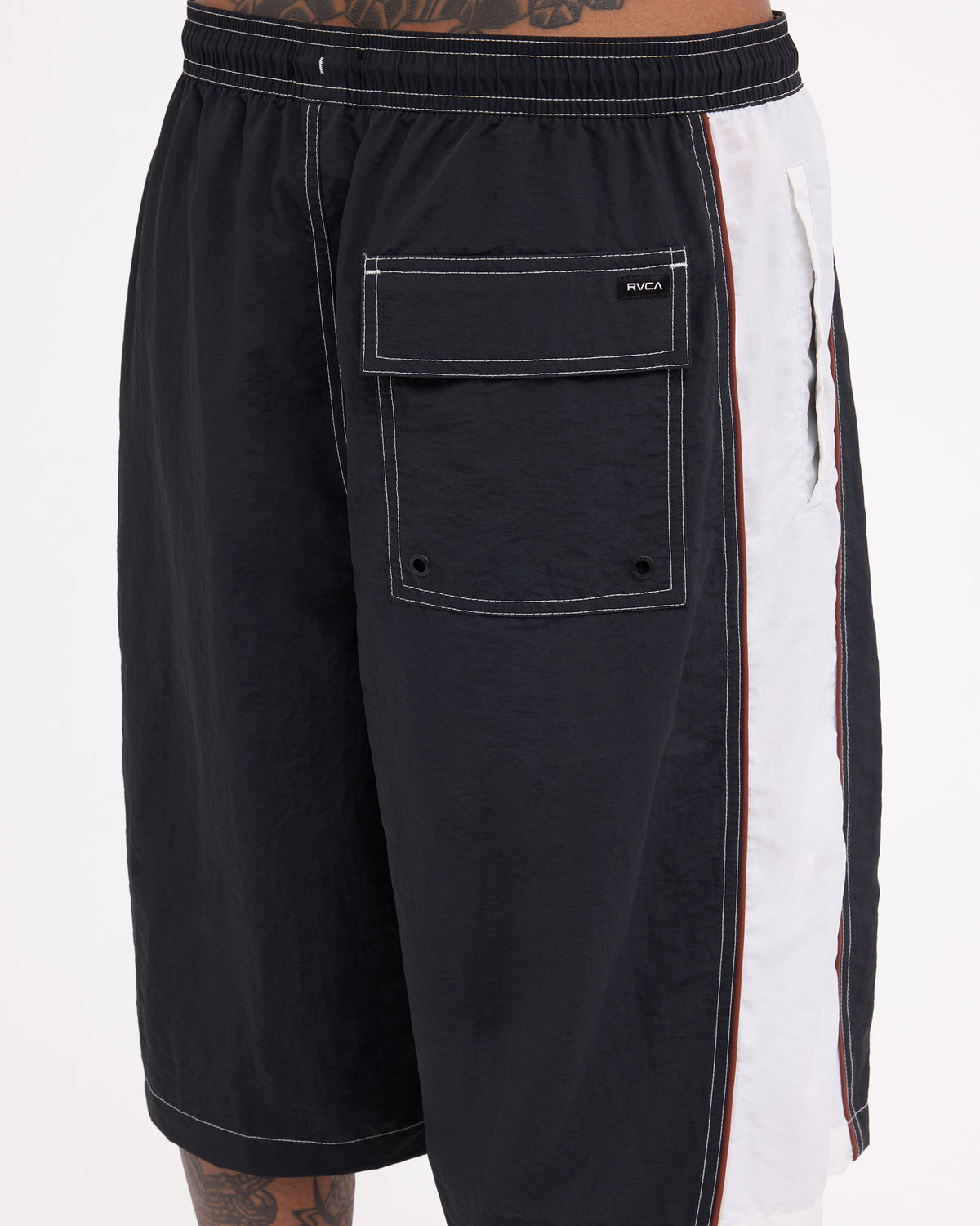 MOMENTUM BOARDSHORT 24