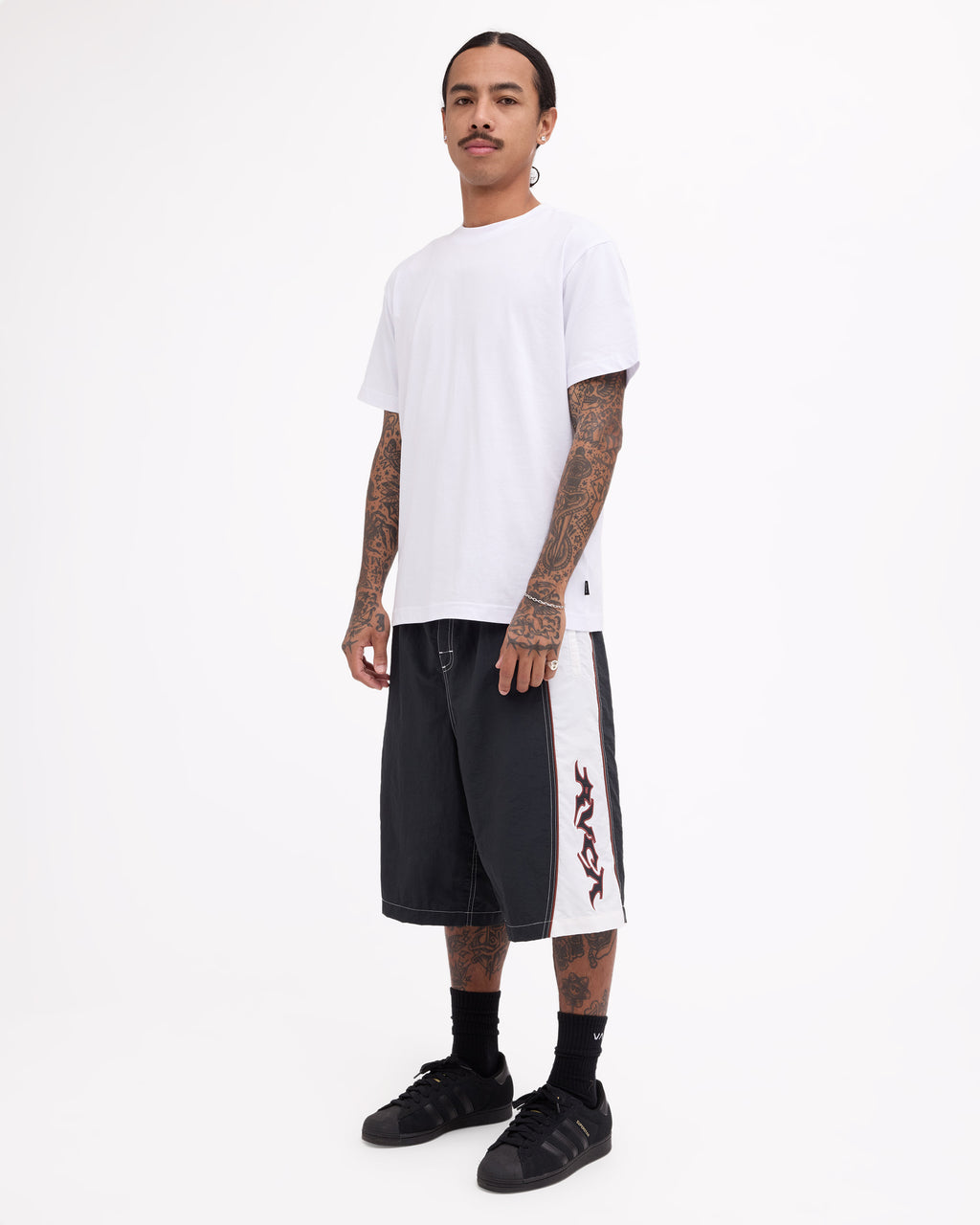 MOMENTUM BOARDSHORT 24