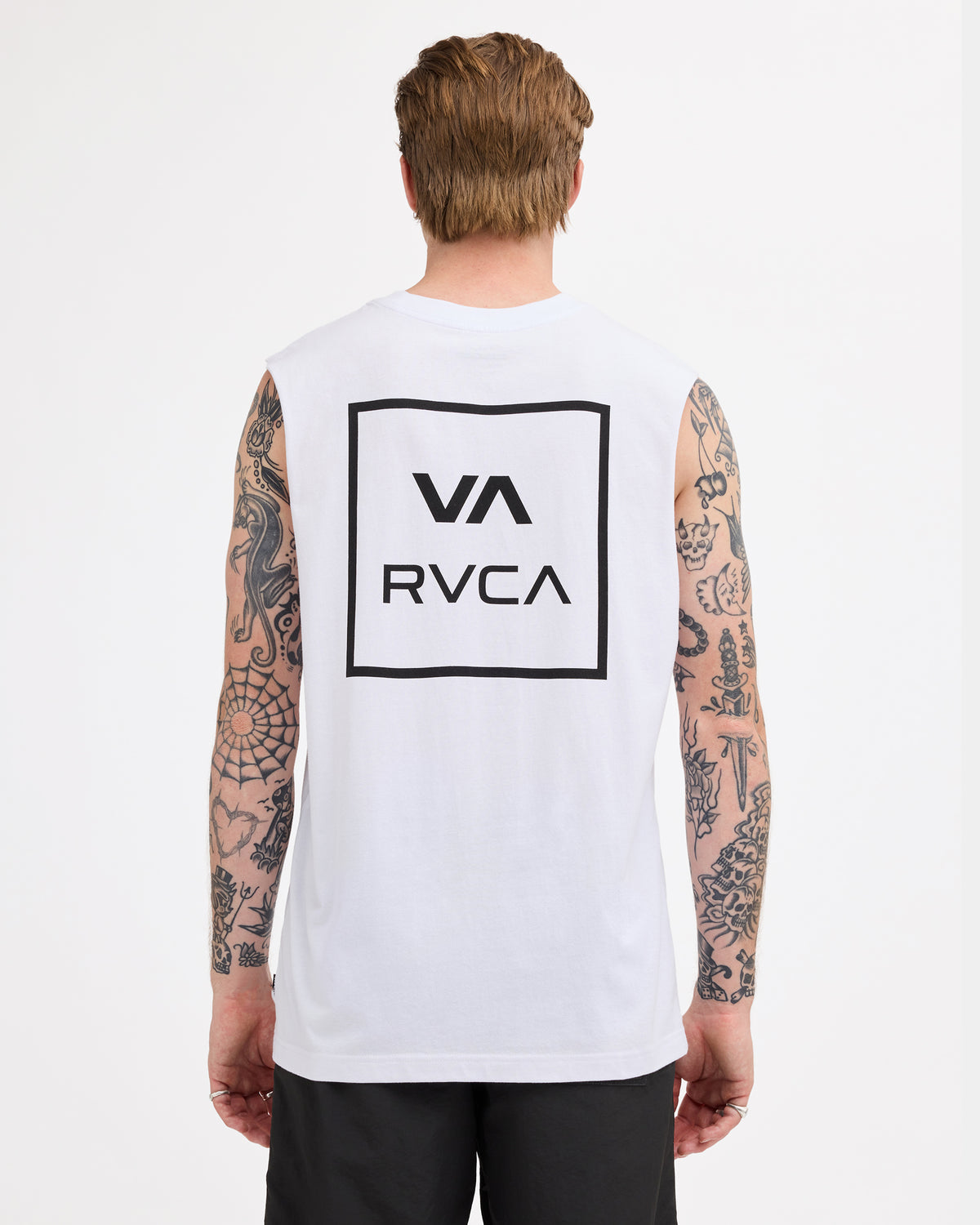 uvyzt00160_rvca_wht_bck1