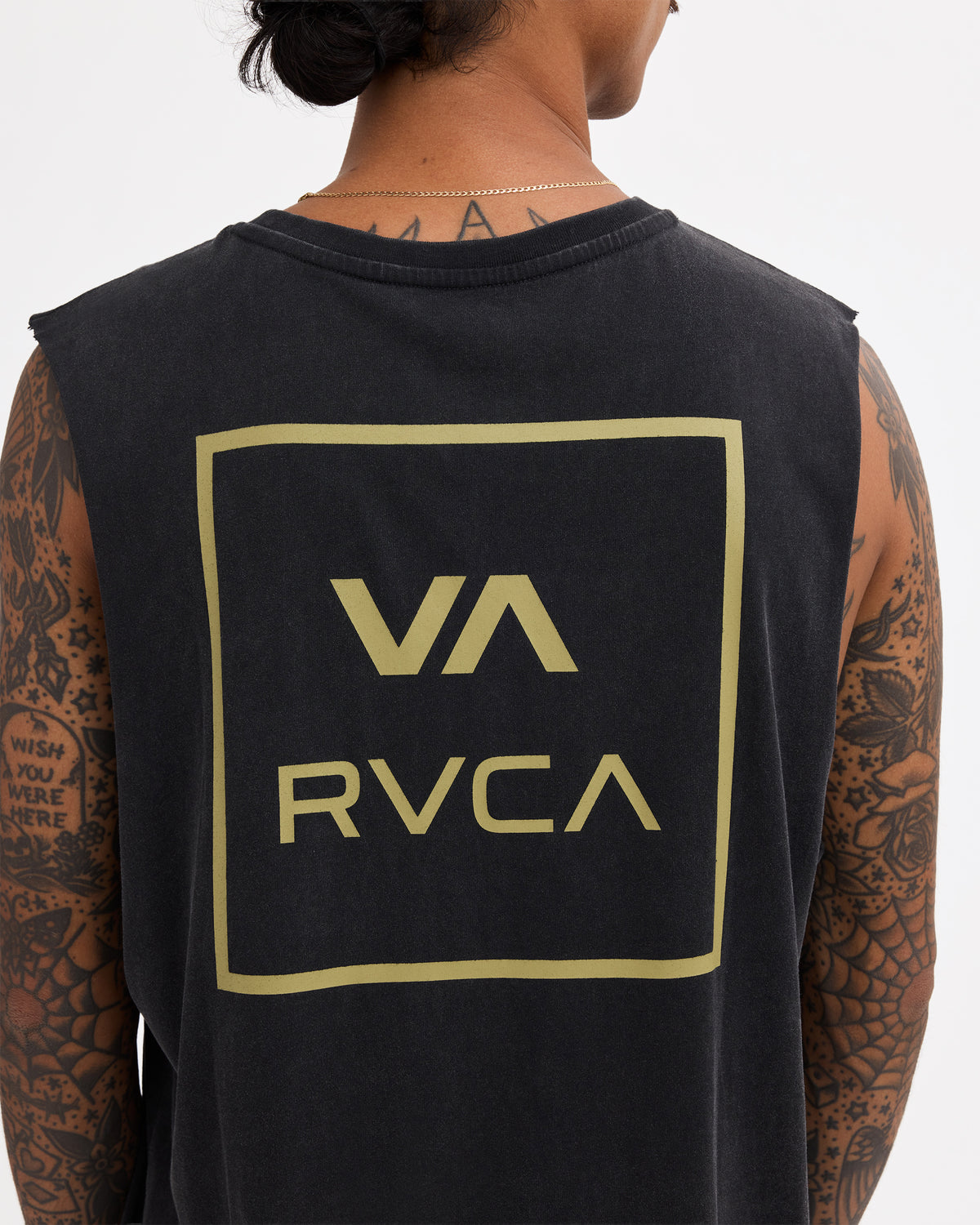 uvyzt00442_rvca_bac_dtl1