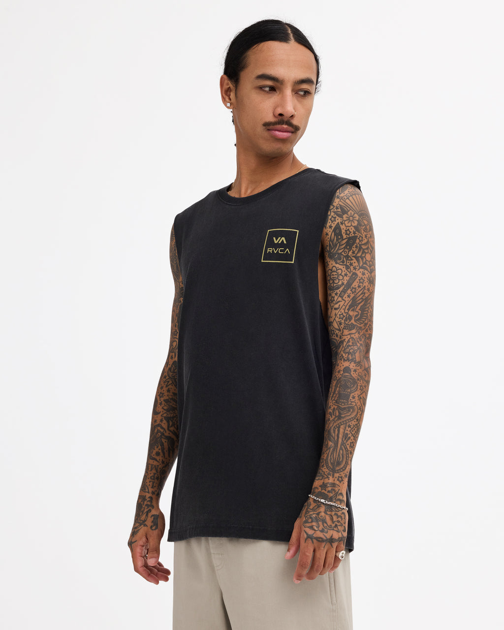 uvyzt00442_rvca_bac_sd1
