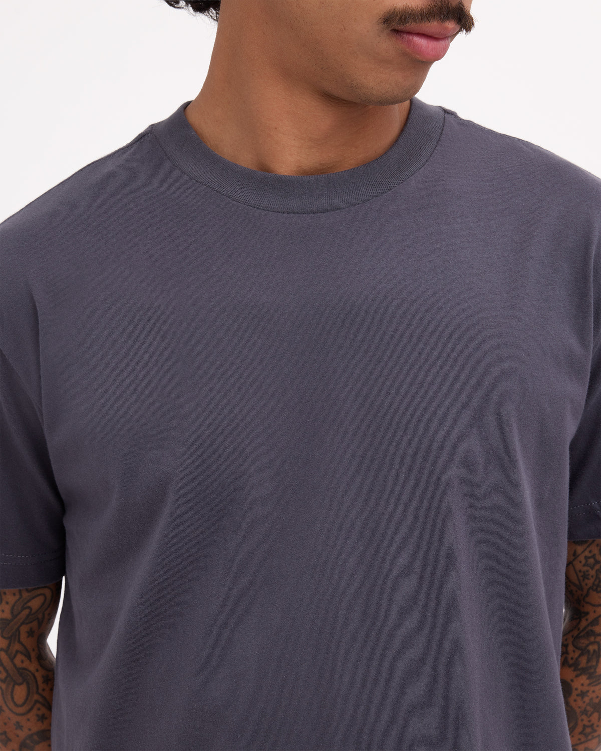 RVCA STANDARD TEE