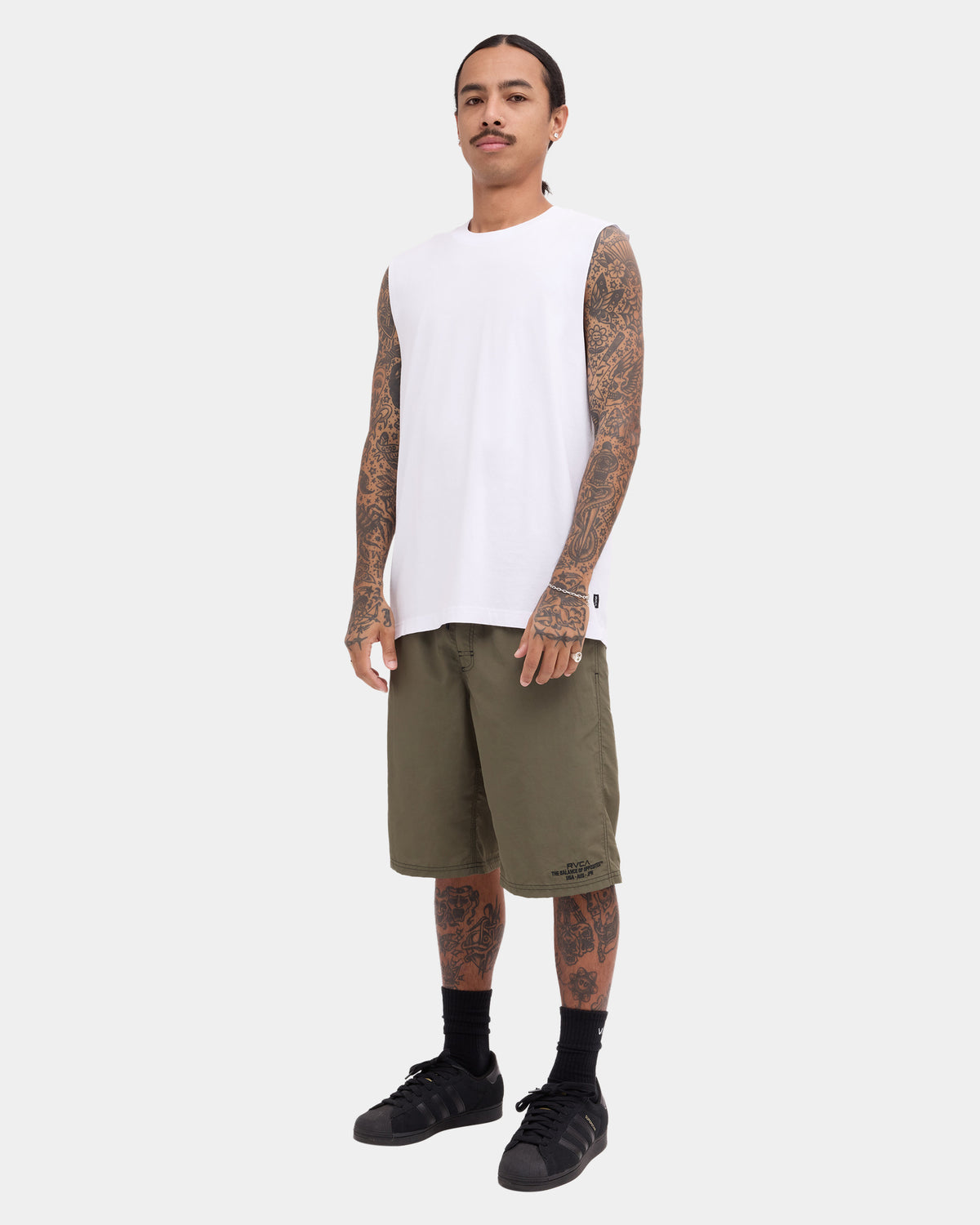 RVCA STANDARD MUSCLE