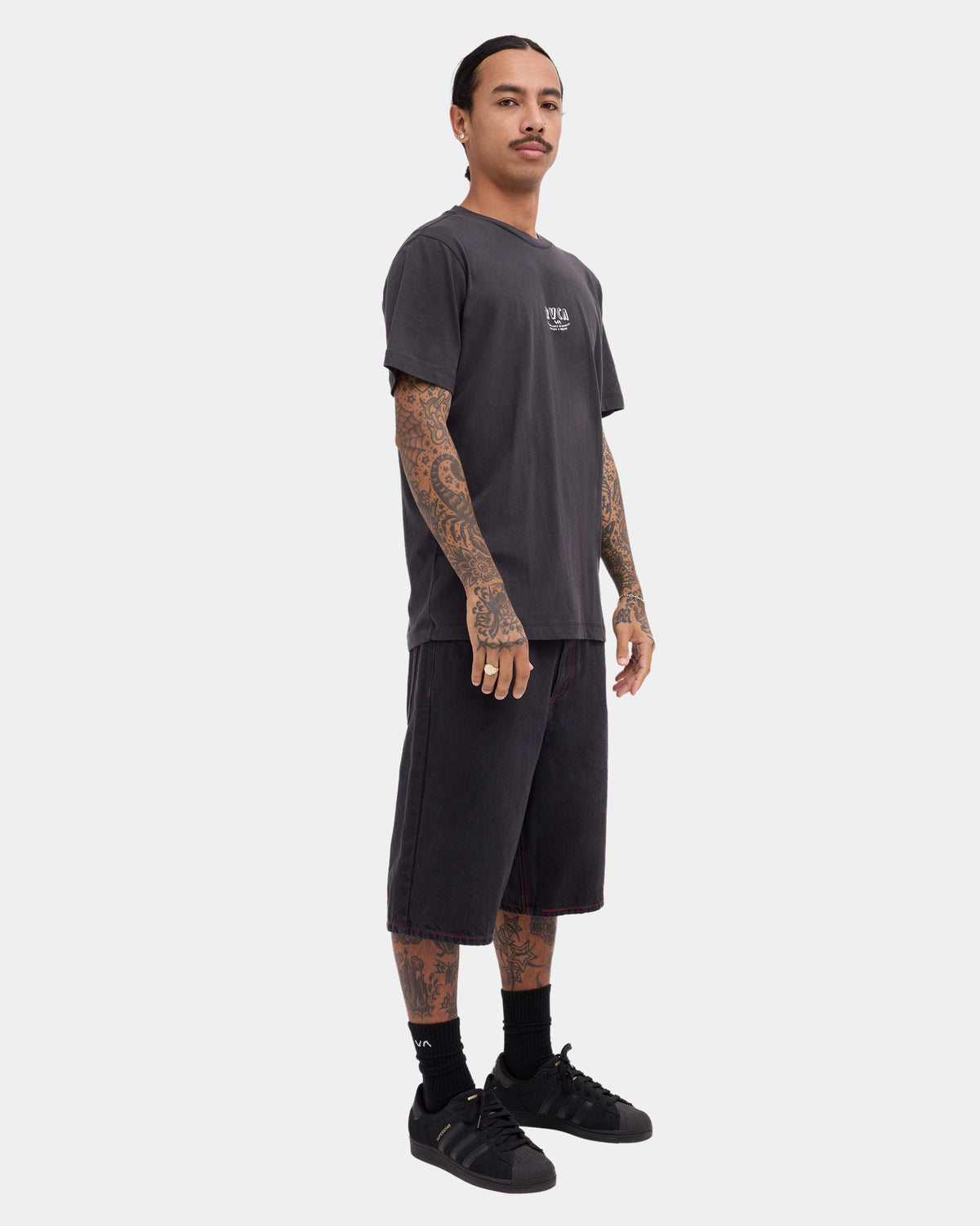 HUSTLE SS TEE (BLK)