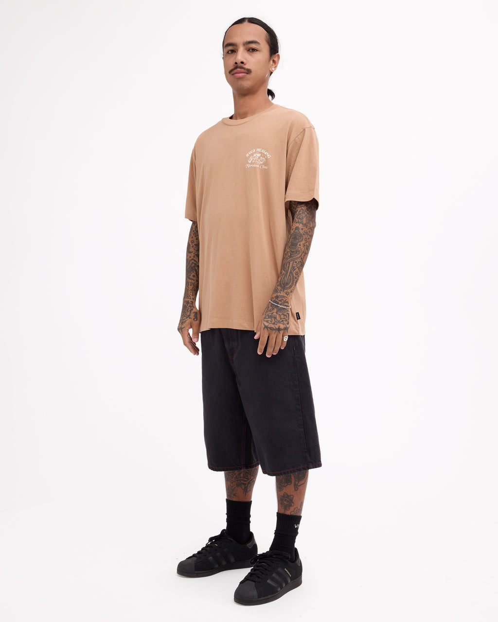 RVCA HEALING SS (CLQ0)