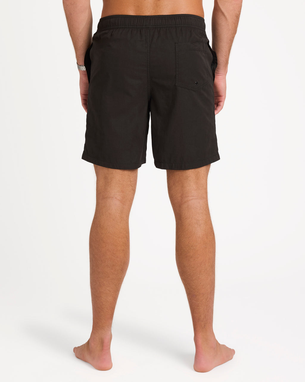 uzybs03000_vonzipper_blk_bck1