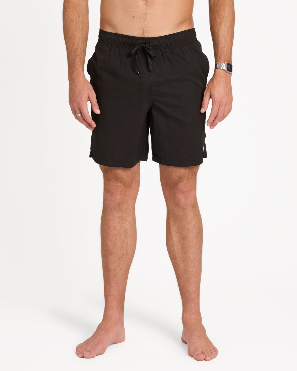 uzybs03000_vonzipper_blk_frt1