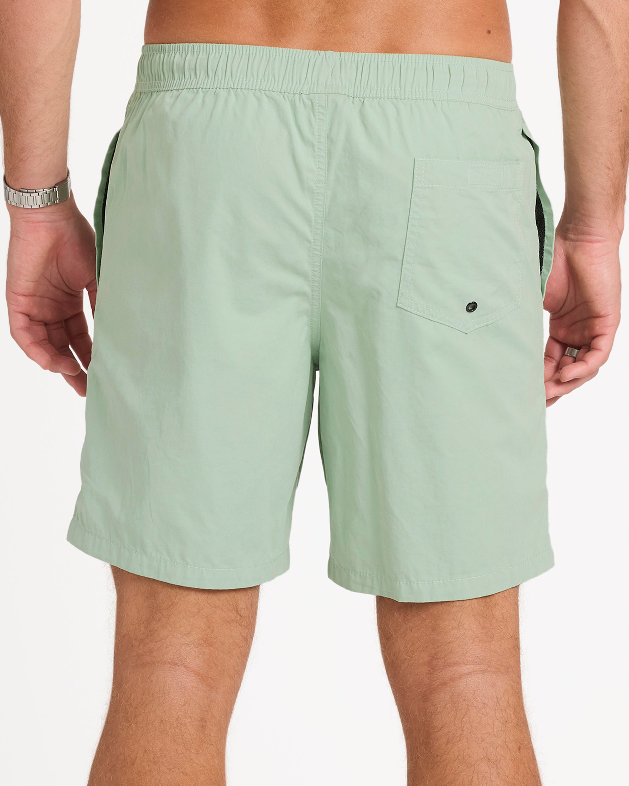 uzybs03000_vonzipper_frg_bck6