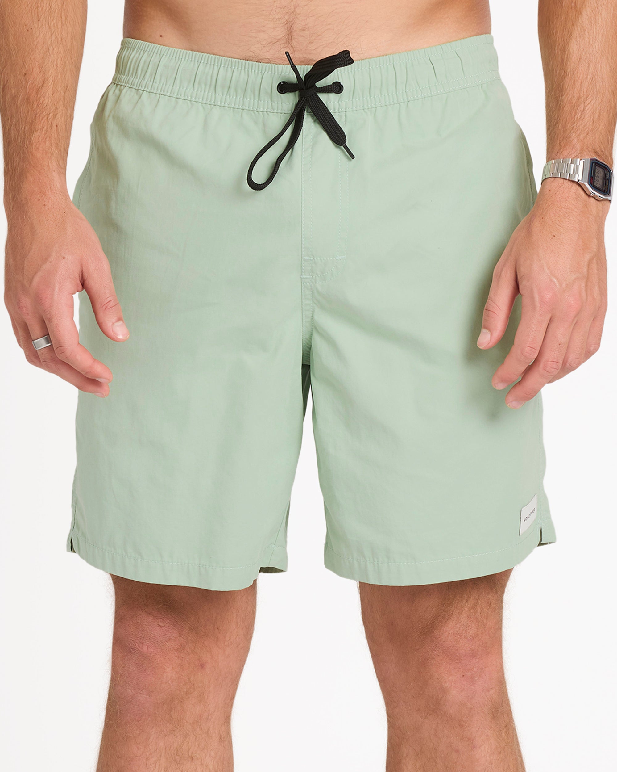 uzybs03000_vonzipper_frg_frt6