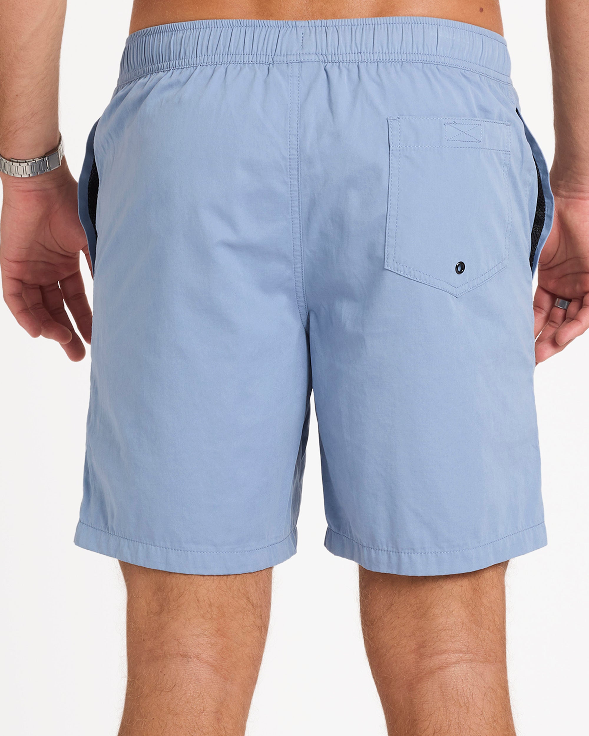 uzybs03000_vonzipper_inf_bck6