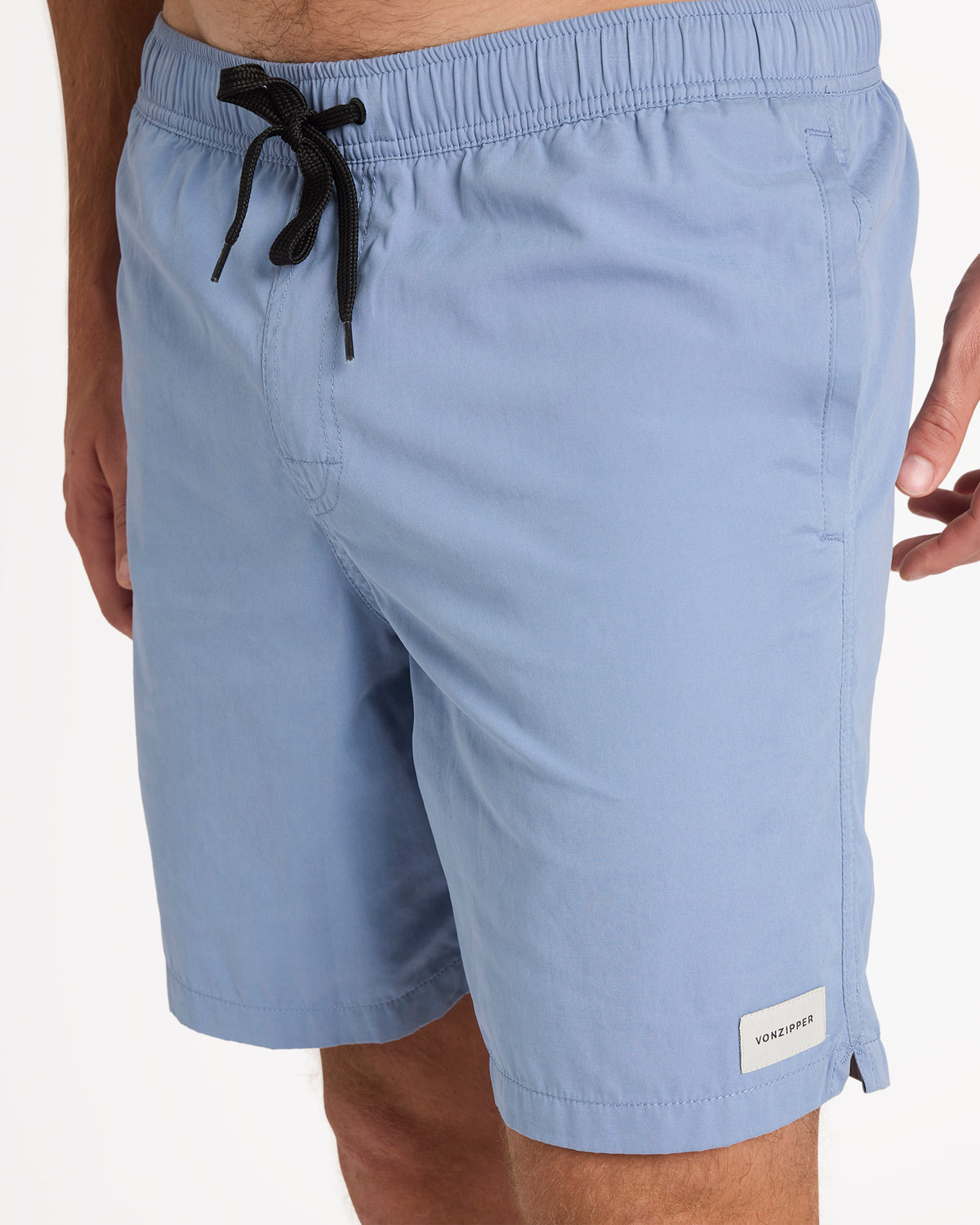 uzybs03000_vonzipper_inf_dtl1
