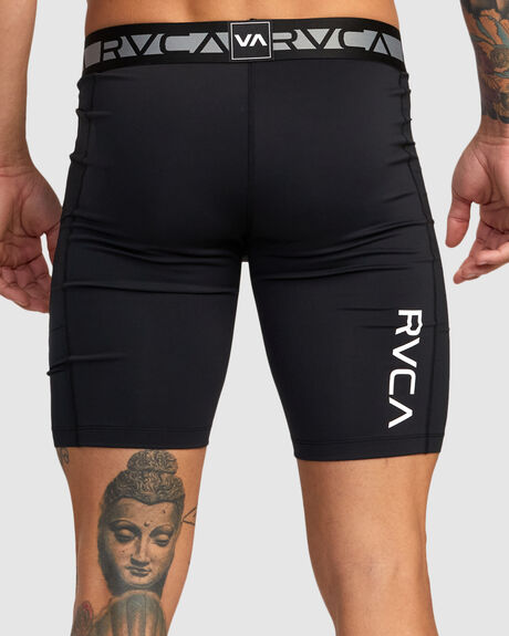 COMPRESSION - TRAINING SHORTS FOR MEN