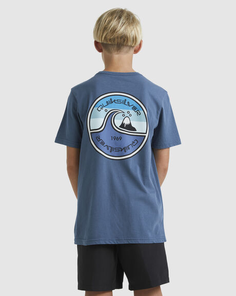 BOYS 8-16 IN THE GROOVE T-SHIRT