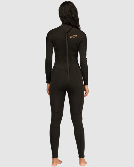 4/3 SYNERGY BACK ZIP STEAMER WETSUIT