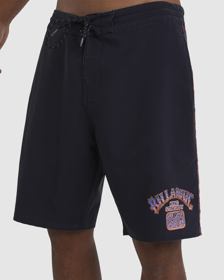 KING STINGRAY PLACEMENT  LO TIDE  BOARDSHORTS