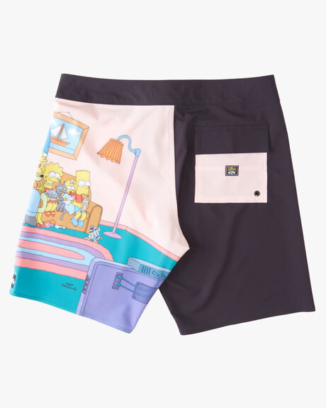 BOYS 8-16 SIMPSONS FAMILY COUCH PRO BOARDSHORTS