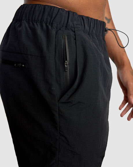 OUTSIDER PACKABLE SHORTS