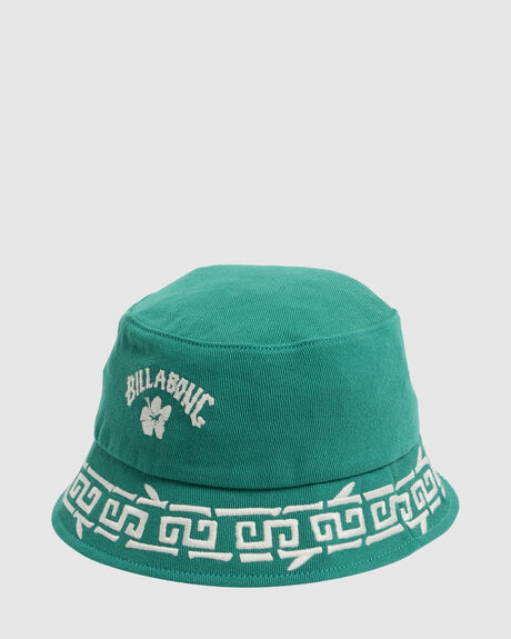 VACATION SHORTY HAT
