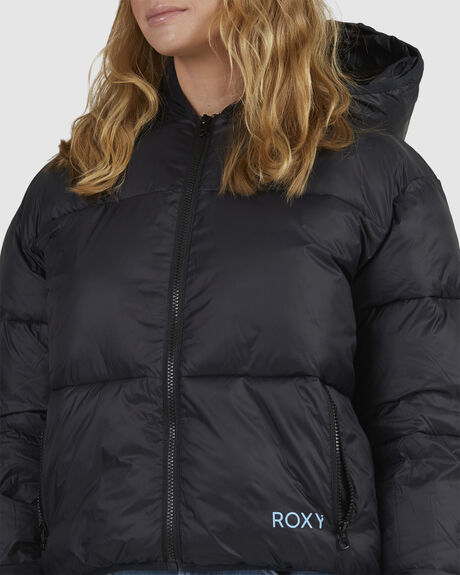 WOMENS KEEP ON ROLLING TECHNICAL HOODED JACKET