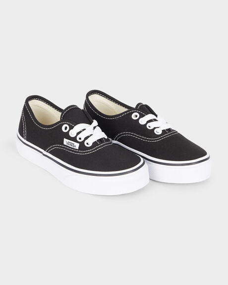 YOUTH AUTHENTIC BLACK B SHOE