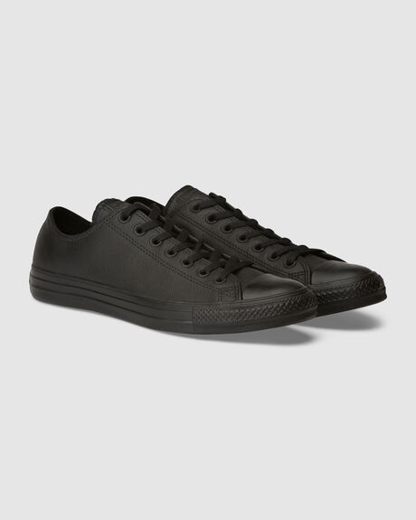 CHUCK TAYLOR LEATHER LOW TOPS BLACK